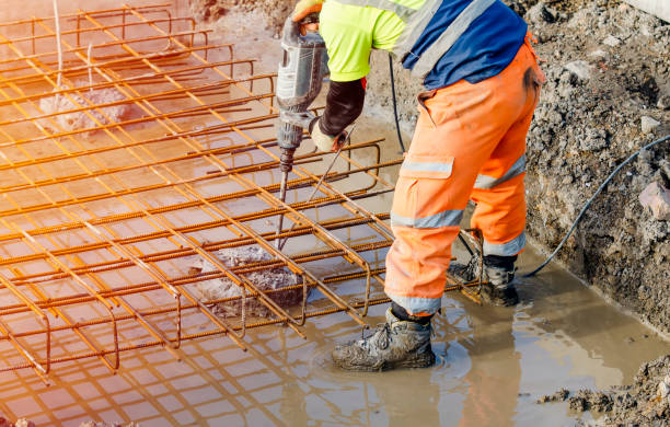 Best Best Concrete Contractor  in Raymond, WI